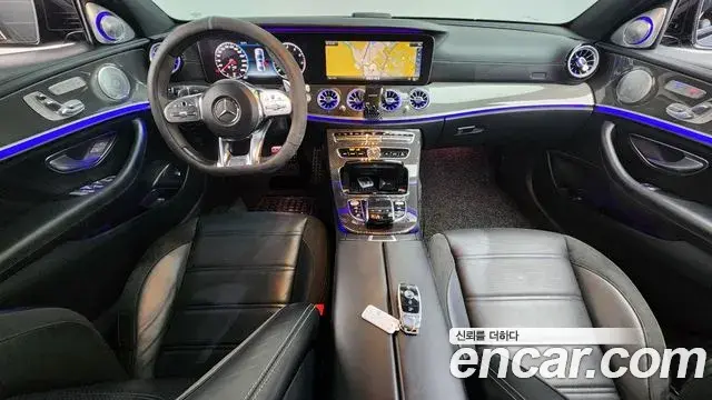 Mercedes-Benz E-Class 2019 — Фото 7/20
