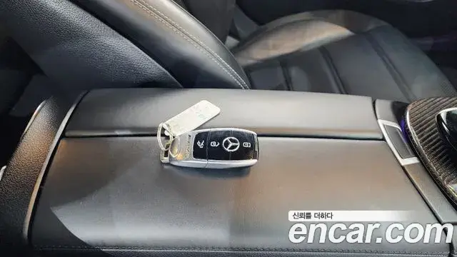 Mercedes-Benz E-Class 2019 — Фото 15/20