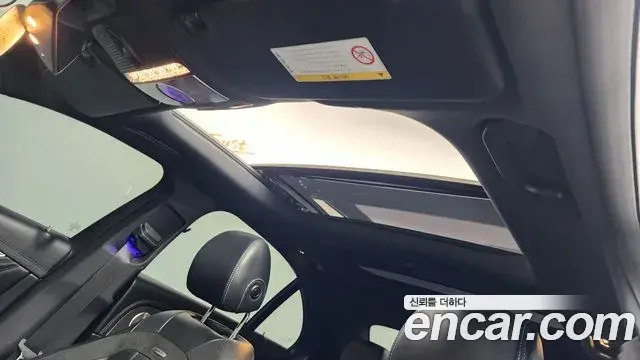 Mercedes-Benz E-Class 2019 — Photo 20/36