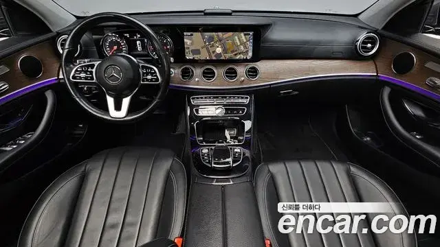 Mercedes-Benz E-Class 2019 — Фото 7/20