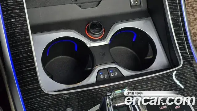BMW X7 2021 — Photo 2/32