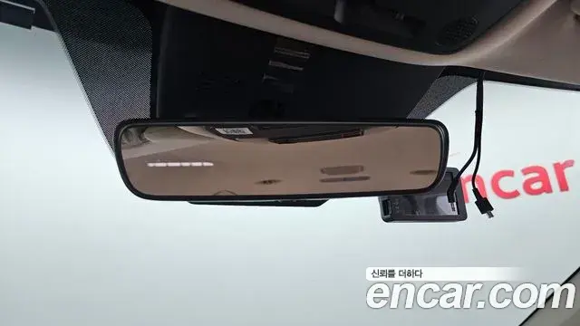 Kia Carnival 2022 — Фото 15/20