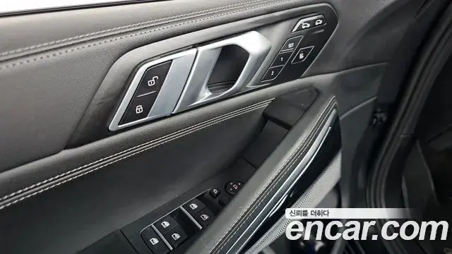 BMW X6 2025 — Photo 3/36
