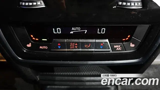 BMW X6 2025 — Photo 2/36