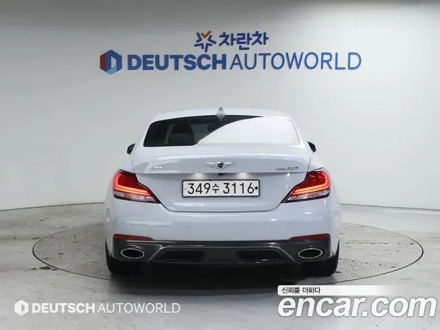 Genesis G70 2019 — Photo 11/20