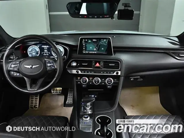 Genesis G70 2019 — Photo 8/20