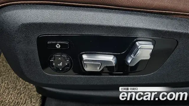 BMW X5 2021 — Фото 19/20