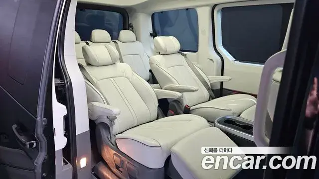 Hyundai Staria 2022 — Şəkil 8/32