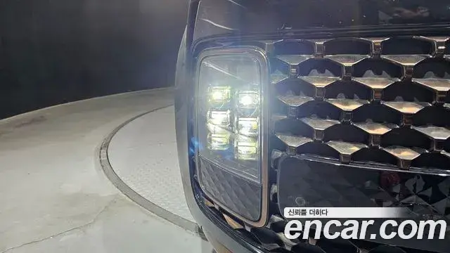 Hyundai Staria 2022 — Şəkil 6/32