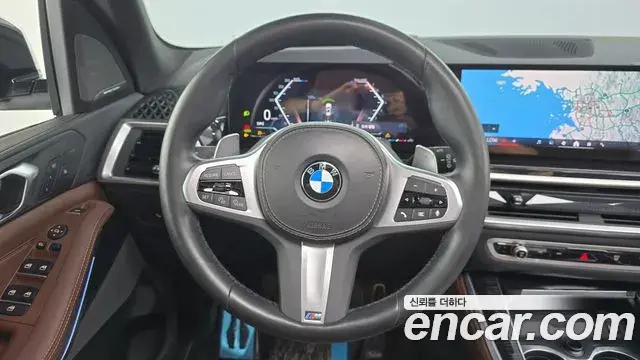 BMW X5 2024 — ფოტო 13/33