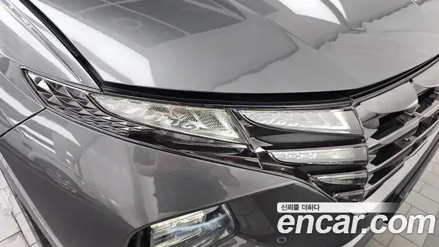 Hyundai Tucson Hybrid 2022 — Şəkil 15/32