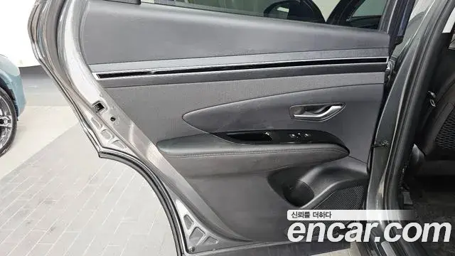 Hyundai Tucson Hybrid 2022 — Şəkil 20/32