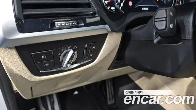BMW X3 2019 — Şəkil 14/33