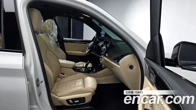 BMW X3 2019 — Şəkil 20/33