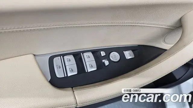 BMW X3 2019 — Şəkil 24/33