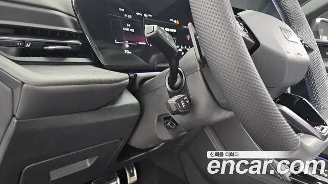 Audi Q5 2025 — Photo 29/36