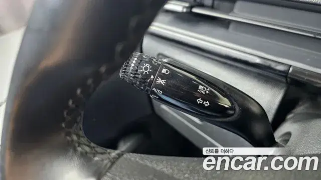 Hyundai Staria 2023 — Photo 29/31
