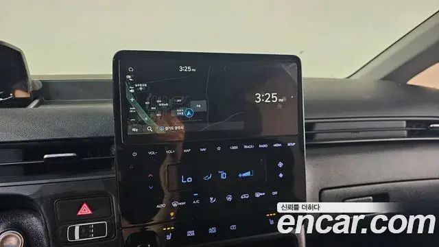 Hyundai Staria 2023 — Photo 28/31