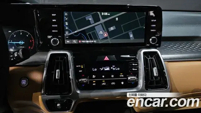 Kia Sorento 2020 — Фото 16/20