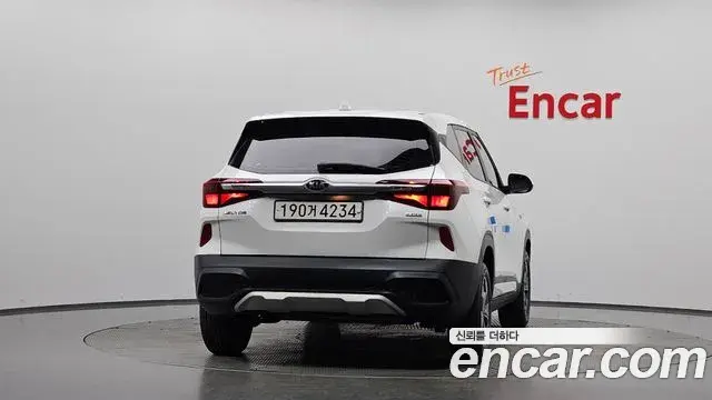 Kia Seltos 2020 — Photo 20/31