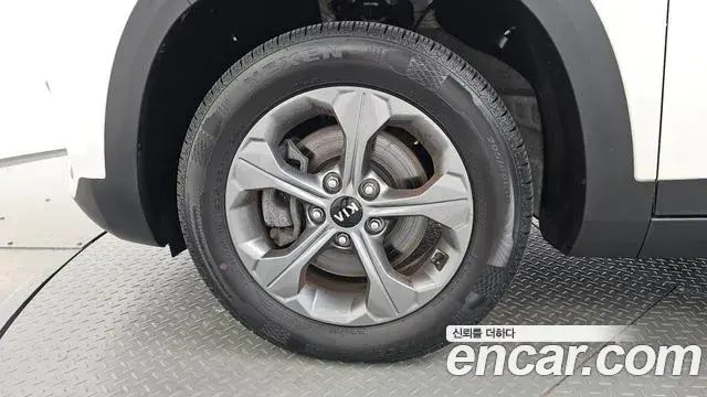 Kia Seltos 2020 — Photo 10/31