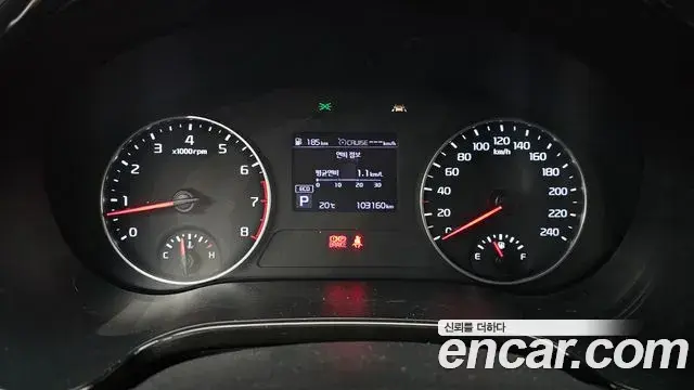 Kia Seltos 2020 — Photo 8/31