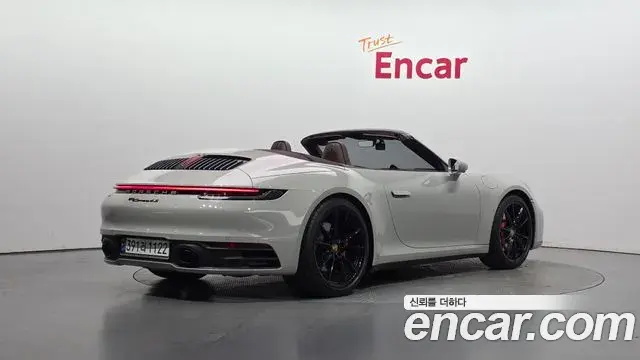 Porsche 911 2023 — ფოტო 4/29