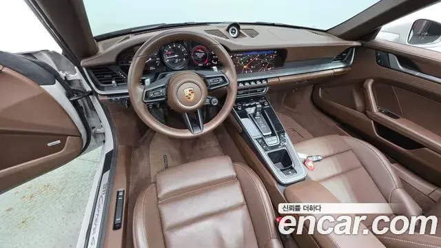 Porsche 911 2023 — ფოტო 13/29