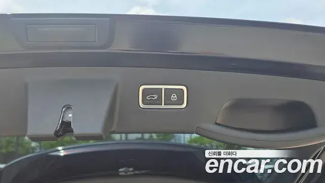 Kia Sorento 2022 — Фото 9/20