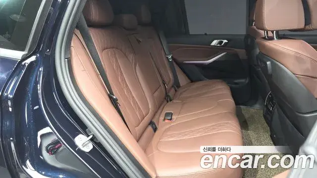 BMW X5 2022 — Фото 12/20