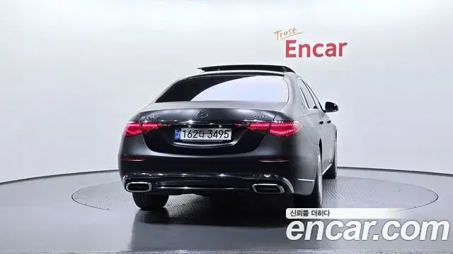 Mercedes-Benz S-Class 2022 — ფოტო 6/20