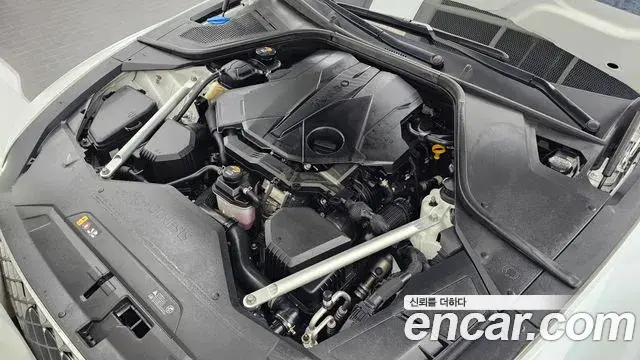 Genesis G80 2023 — Photo 6/34
