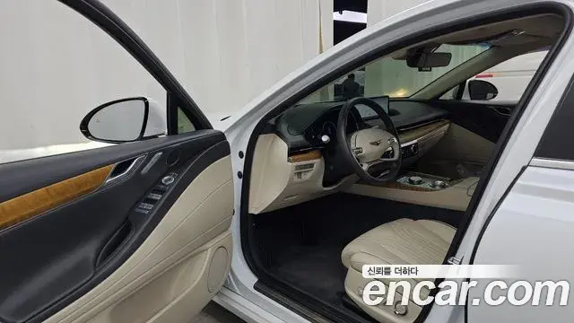 Genesis G80 2023 — Photo 33/34
