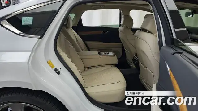 Genesis G80 2023 — Photo 3/34