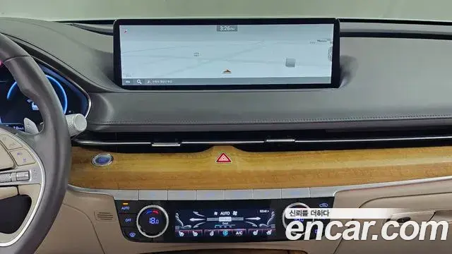 Genesis G80 2023 — Photo 15/34