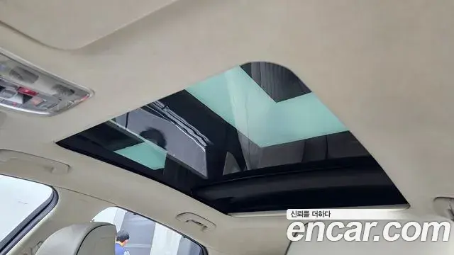 Genesis G80 2023 — Photo 16/34