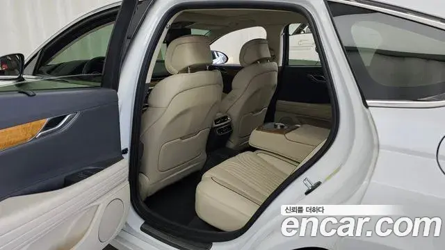 Genesis G80 2023 — Photo 26/34