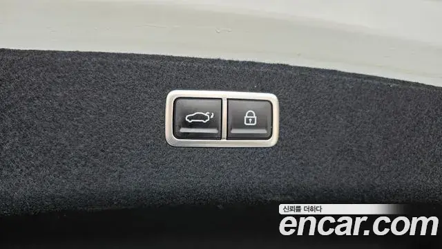 Genesis G80 2023 — Photo 31/34