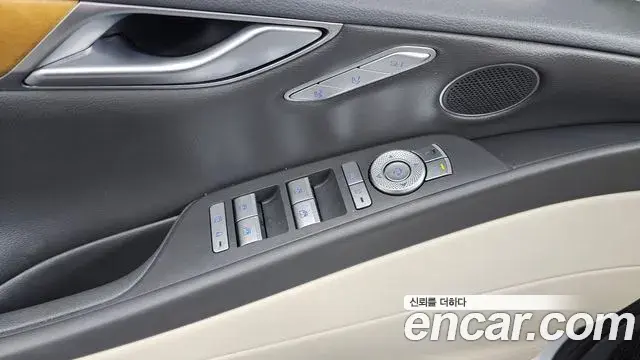 Genesis G80 2023 — Photo 10/34