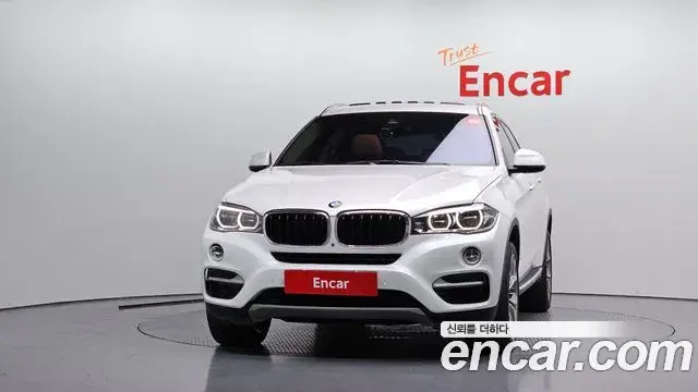BMW X6 2018 — Şəkil 10/32