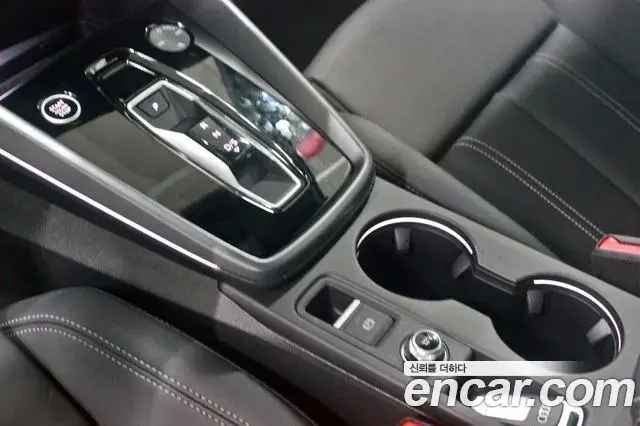 Audi A3 2025 — ფოტო 14/20