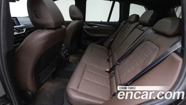 BMW X3 2022 — Şəkil 9/20