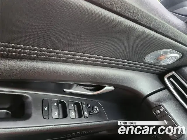Hyundai Avante 2022 — Фото 8/17