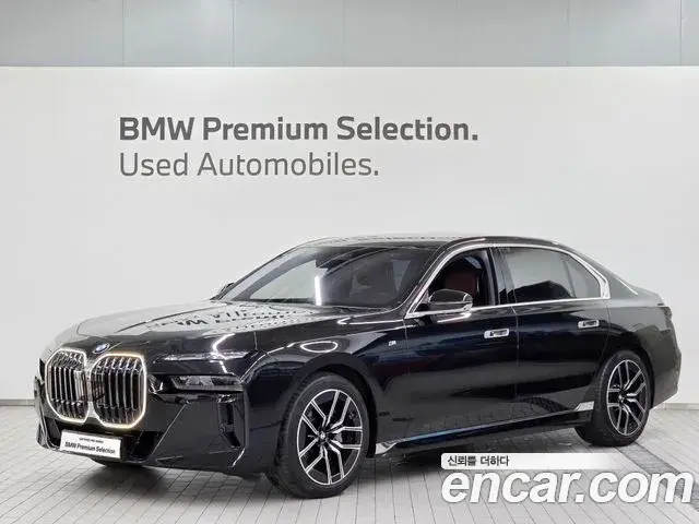 BMW 7 Series 2024 — Photo 6/20