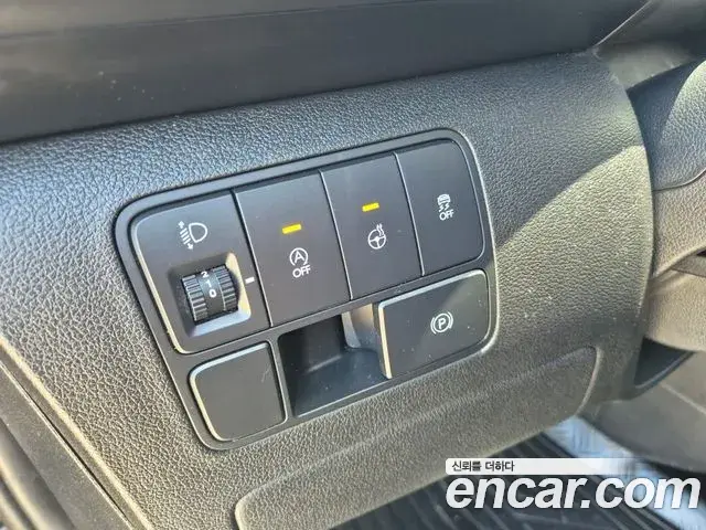 Hyundai Staria 2021 — Фото 7/20