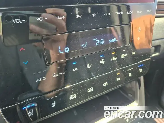 Hyundai Staria 2021 — Фото 12/20