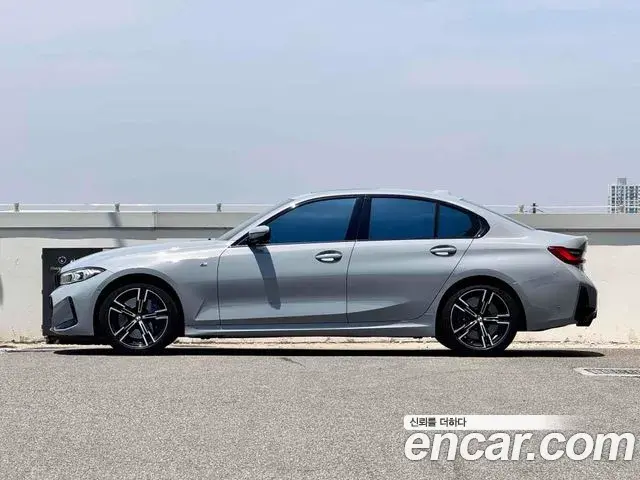 BMW 3 Series 2023 — Şəkil 13/20