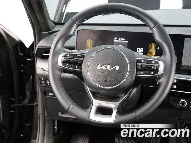 Kia K5 2025 — Фото 16/20
