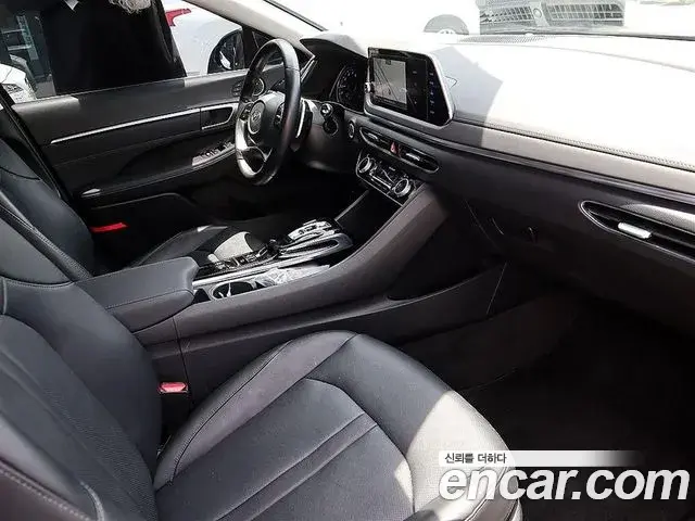Hyundai Sonata Hybrid 2022 — Şəkil 16/20