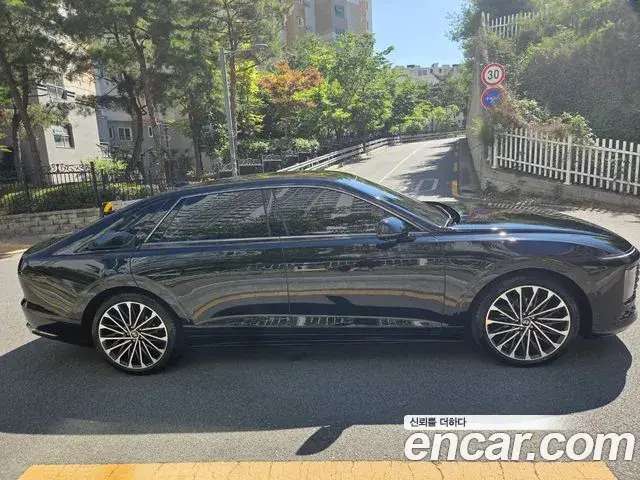 Hyundai Grandeur Hybrid 2024 — ფოტო 5/20